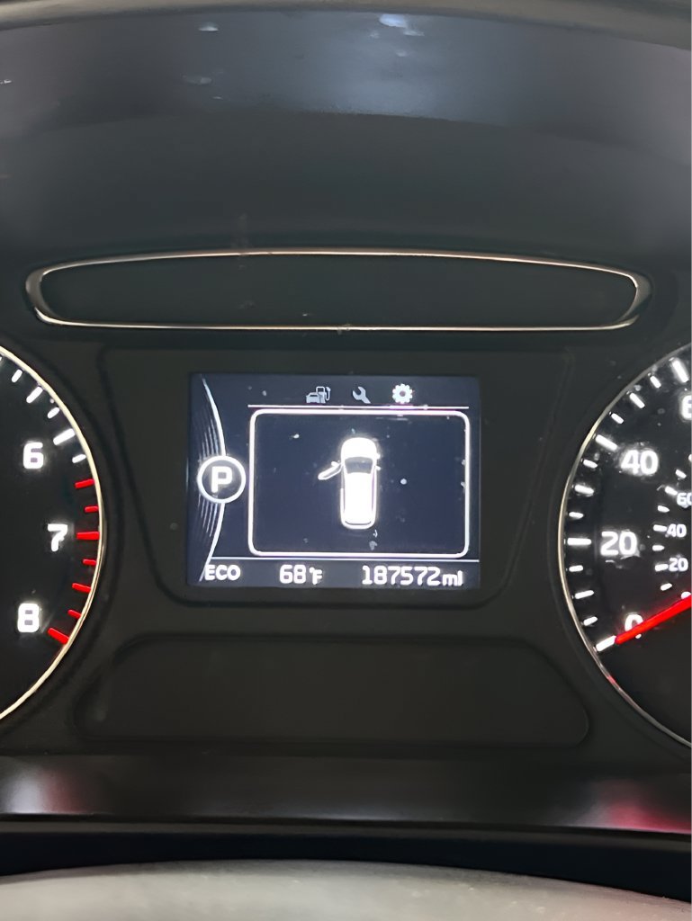 Used 2017 Kia Sorento AWD image 14