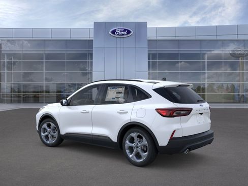 New 2026 Ford Escape ST-Line w/ Tech Pack #1 AWD/4WD image 4
