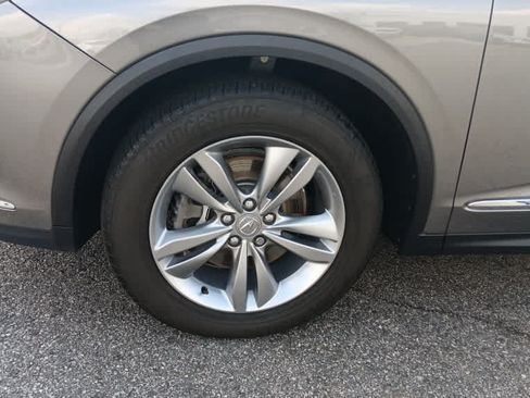 Used 2023 Acura MDX SH-AWD image 9