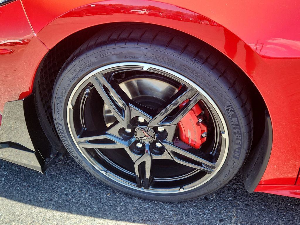 Used 2020 Chevrolet Corvette Stingray Premium Cpe w/ 3LT Preferred Equipment Group RWD image 16