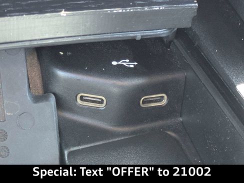 Used 2024 Mercedes-Benz GLE 350 4MATIC image 22