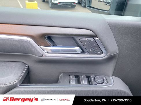 New 2026 GMC Sierra 3500 Denali w/ Denali Reserve Package AWD/4WD image 25