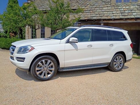 Used 2015 Mercedes-Benz GL 450 4MATIC image 6