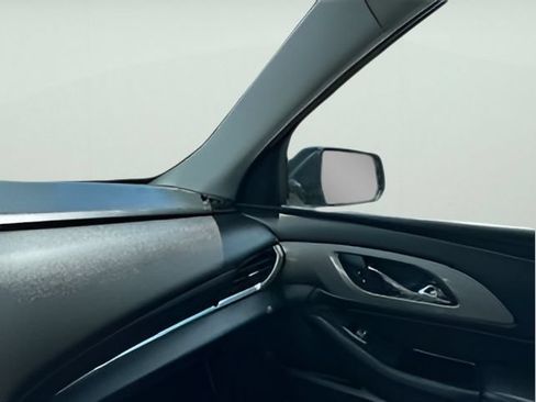 Used 2019 Chevrolet Traverse LT AWD/4WD image 15