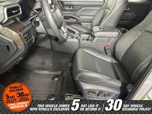 Used 2024 Toyota Tacoma Limited w/ Limited Package (LT) AWD/4WD image 17