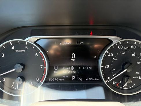 Used 2024 Nissan Rogue SV AWD/4WD image 21