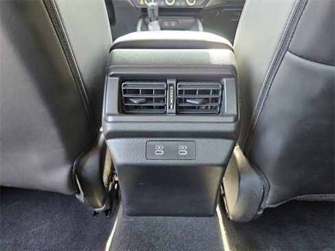 Used 2023 Honda Accord EX-L image 10