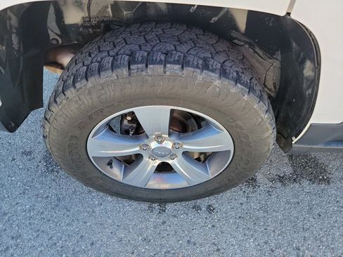 Used 2016 Jeep Patriot High Altitude image 11