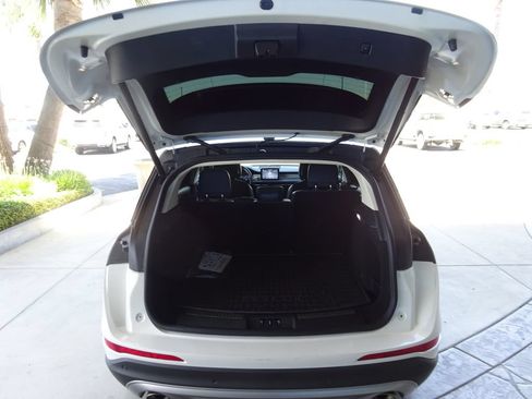 Used 2020 Lincoln Corsair Reserve w/ Beyond Blue Interior Package FWD image 30