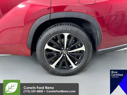 Used 2021 Toyota Highlander XSE image 35