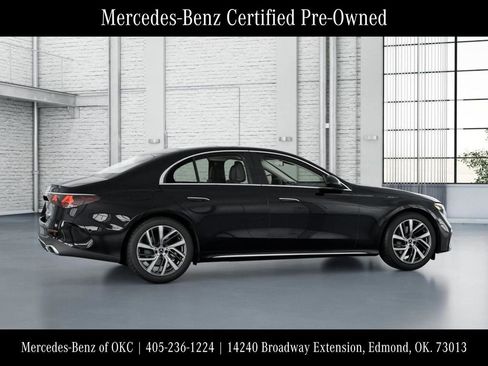 Used 2025 Mercedes-Benz E 350 Sedan image 19