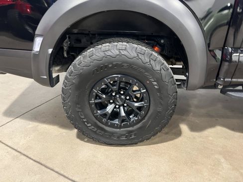 Used 2023 Ford F150 Raptor w/ Raptor 37 Performance Package AWD/4WD image 44