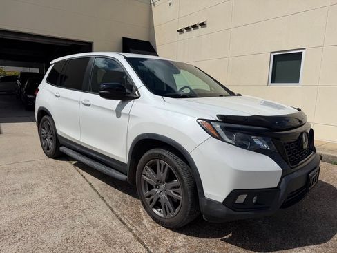 Used 2021 Honda Passport EX-L image 3