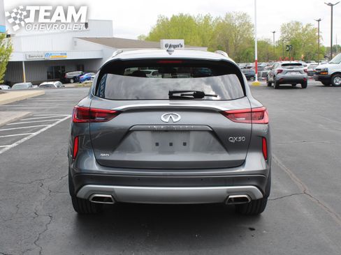 Used 2022 INFINITI QX50 Sensory AWD/4WD image 5