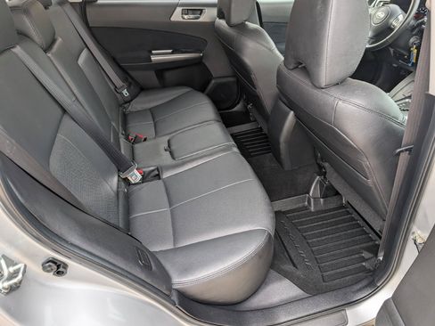 Used 2011 Subaru Forester 2.5X Touring w/ Rugged Pkg 1F AWD/4WD image 15