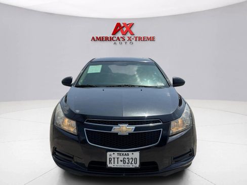 Used 2011 Chevrolet Cruze LTZ FWD image 9