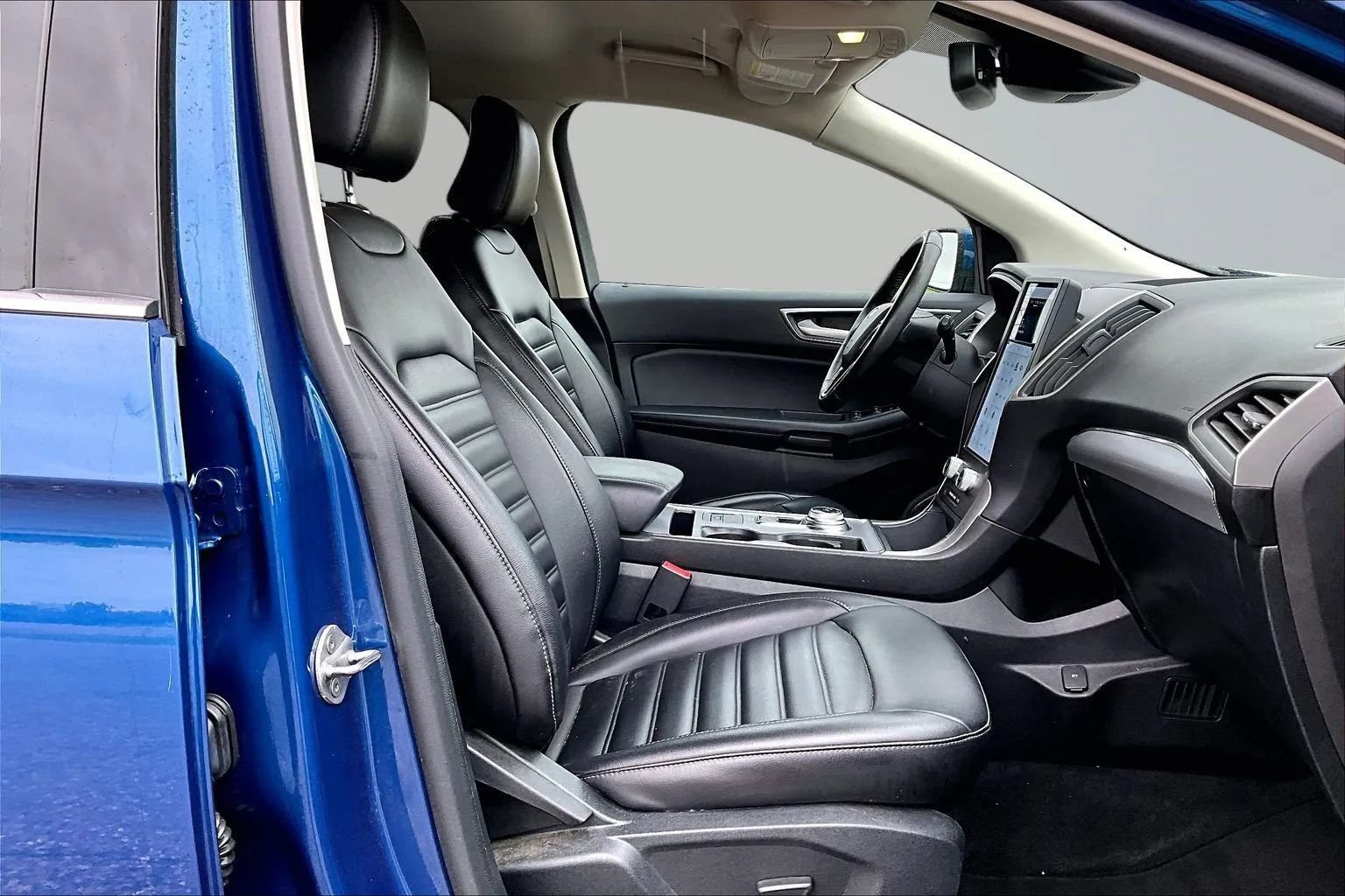 Used 2021 Ford Edge SEL w/ Convenience Package AWD/4WD image 29