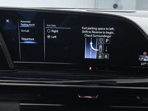 Used 2022 Cadillac Escalade Sport w/ Touring Package AWD/4WD image 41