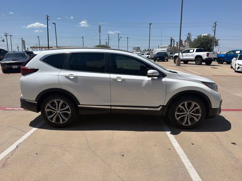 Used 2020 Honda CR-V Touring image 4