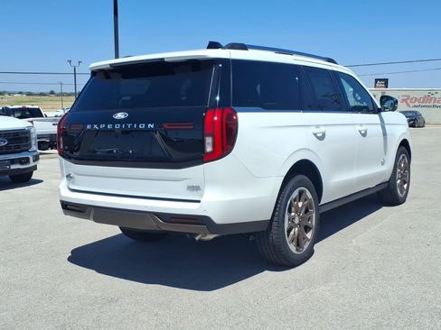 New 2027 Ford Expedition King Ranch AWD/4WD image 5