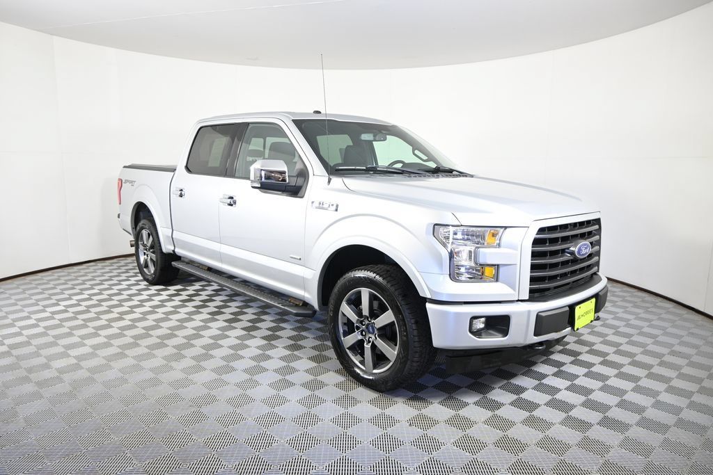 Used 2017 Ford F150 XLT w/ Equipment Group 302A Luxury AWD/4WD image 10