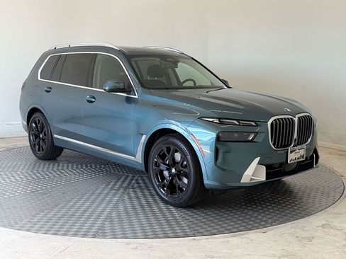 Used 2026 BMW X7 xDrive40i w/ Executive Package AWD/4WD image 7