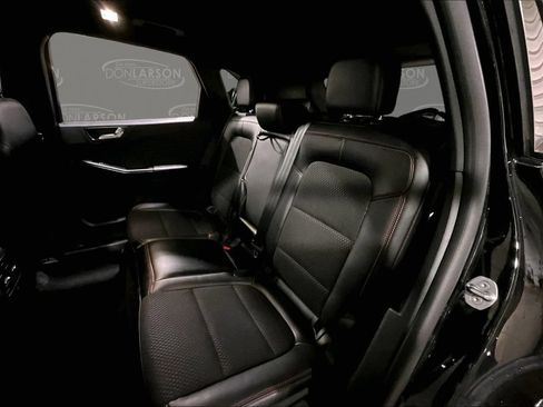 Certified 2025 Ford Escape ST-Line AWD/4WD image 17