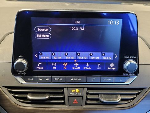 Used 2023 Nissan Altima 2.5 SV image 25