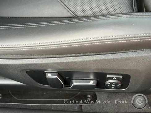 Used 2025 BMW M4 xDrive Competition w/ Executive Package image 31