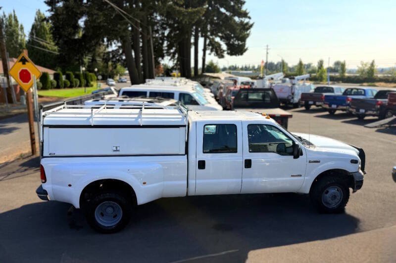 Used 2006 Ford F350 Lariat AWD/4WD image 1