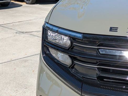 Certified 2025 Ford Expedition Max Platinum w/ Stealth Appearance Package image 15