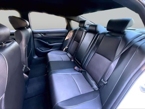 Used 2021 Honda Accord Sport image 18