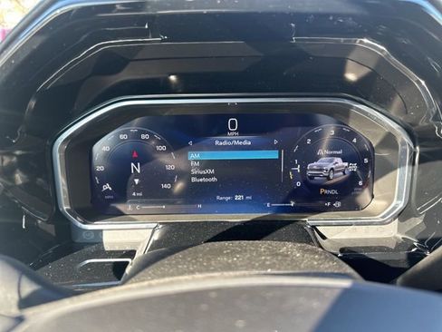 New 2026 Chevrolet Silverado 1500 LT image 17