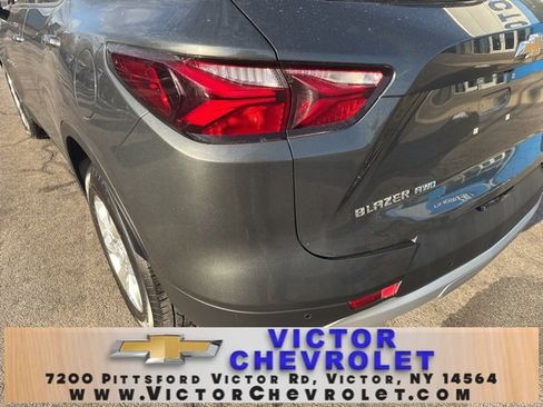Used 2019 Chevrolet Blazer LT image 4