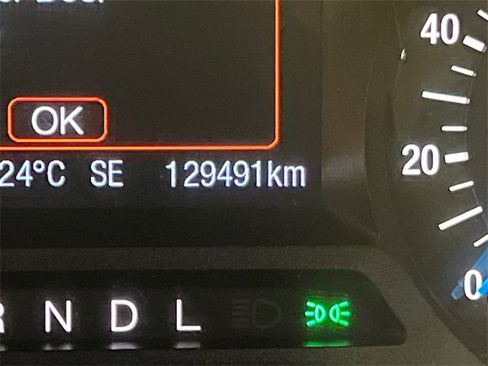 Used 2017 Ford Fusion SE image 23