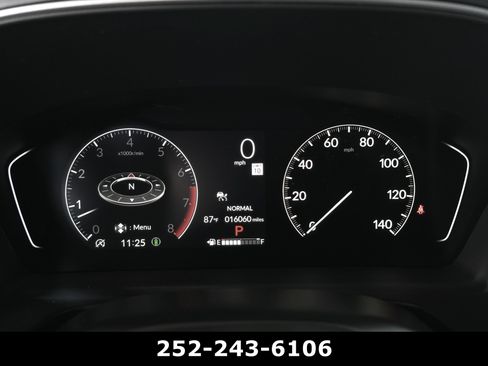 Used 2025 Honda Pilot Touring image 22