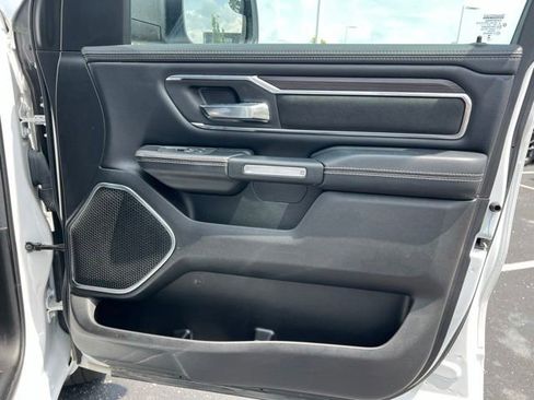Used 2025 RAM 1500 Laramie AWD/4WD image 35