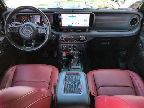 Used 2024 Jeep Wrangler Unlimited Rubicon 392 image 15