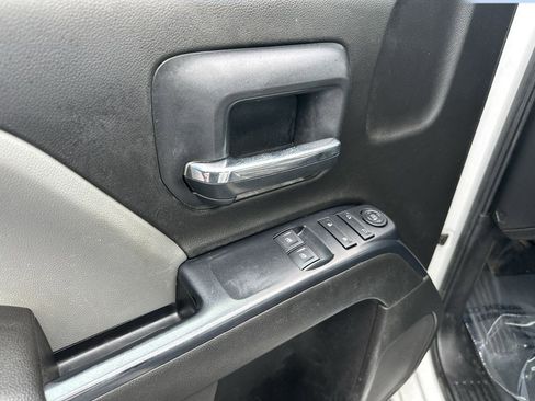 Used 2017 Chevrolet Silverado 3500 W/T w/ WT Convenience Package AWD/4WD image 6