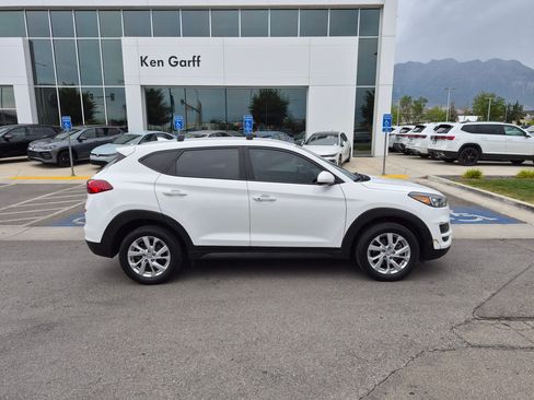 Used 2021 Hyundai Tucson Value AWD/4WD image 2