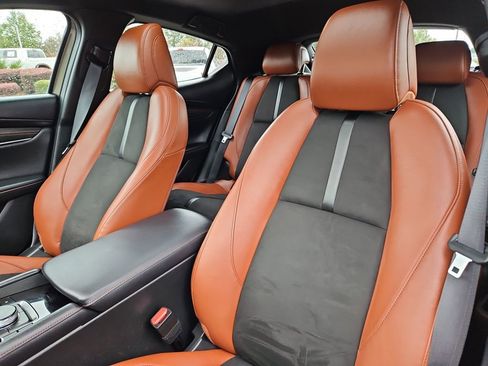 Used 2024 MAZDA MAZDA3 s image 26