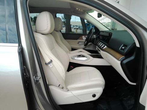 Used 2021 Mercedes-Benz GLE 350 w/ Premium Package image 22