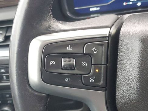 Certified 2022 Chevrolet Suburban LT w/ Luxury Package image 23