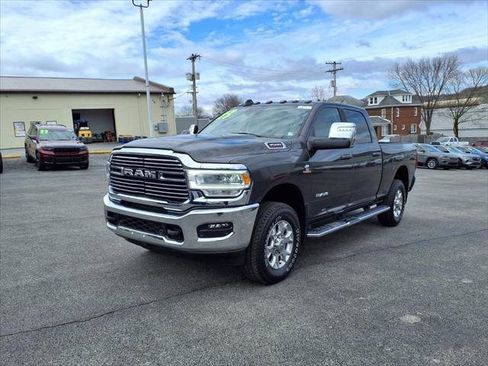 Certified 2023 RAM 3500 Laramie AWD/4WD image 3