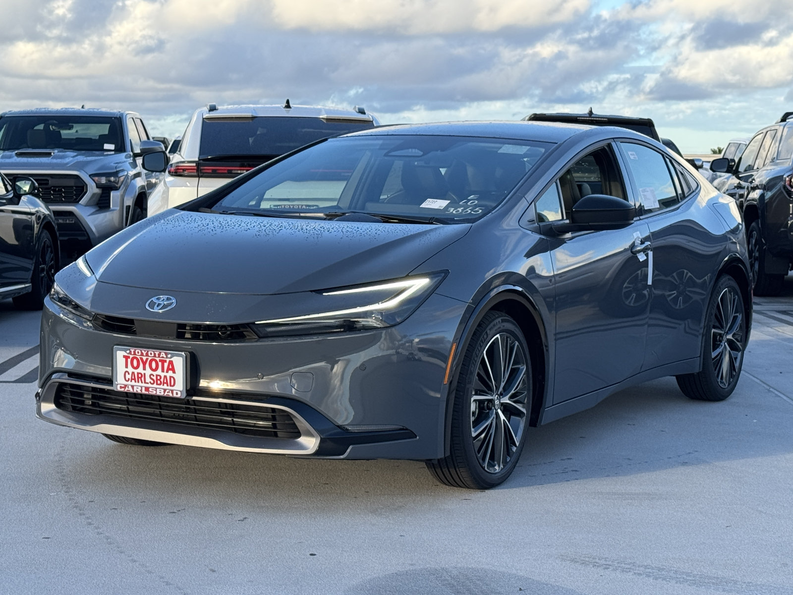 New 2027 Toyota Prius XLE FWD image 11