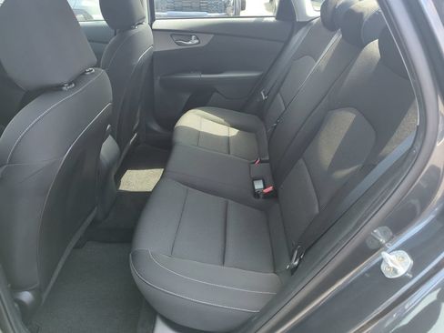 Used 2021 Kia Forte LXS FWD image 27