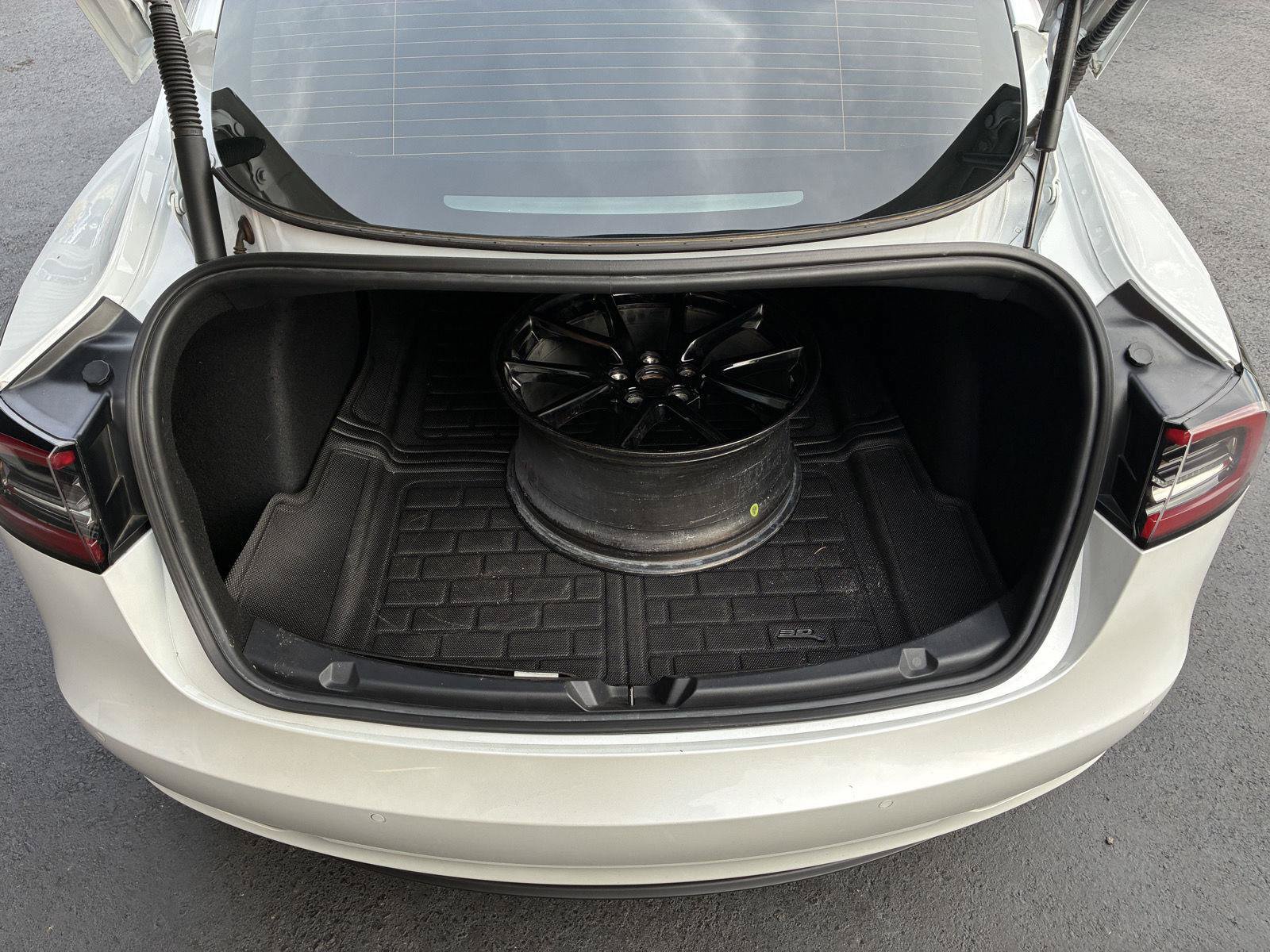 Used 2021 Tesla Model 3 Long Range AWD/4WD image 8