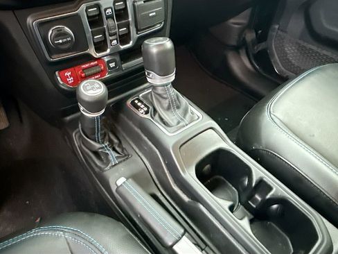 Used 2022 Jeep Wrangler Unlimited Rubicon 4xe w/ Cold Weather Group image 14