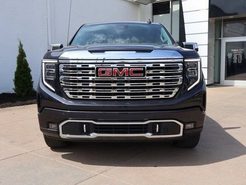 Used 2024 GMC Sierra 1500 Denali AWD/4WD image 8