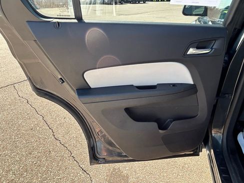Used 2014 Chevrolet Equinox LS FWD image 13